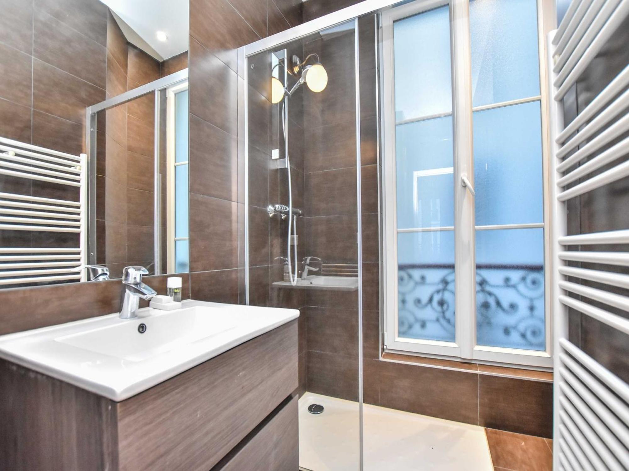Appartement Magnificent - 3br 8p - Bonne Nouvelle *